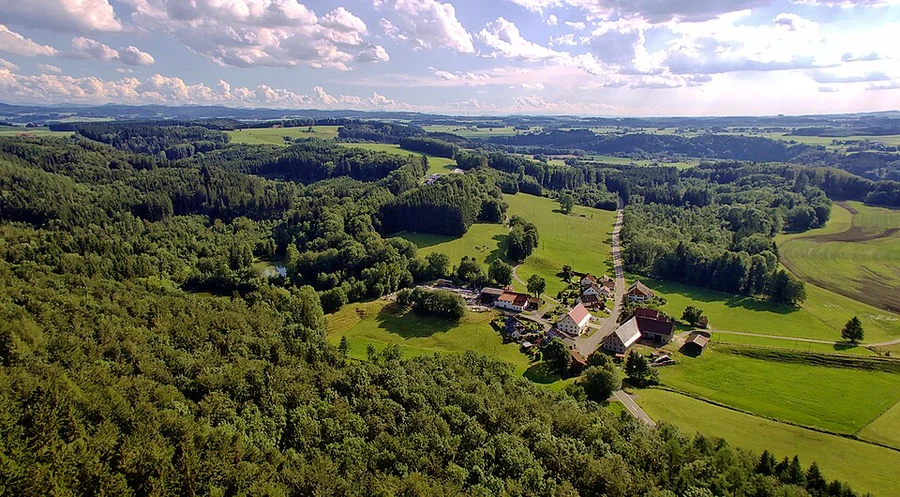 Bad Grönenbach to Illerbeuren Walk via Hohes Schloss