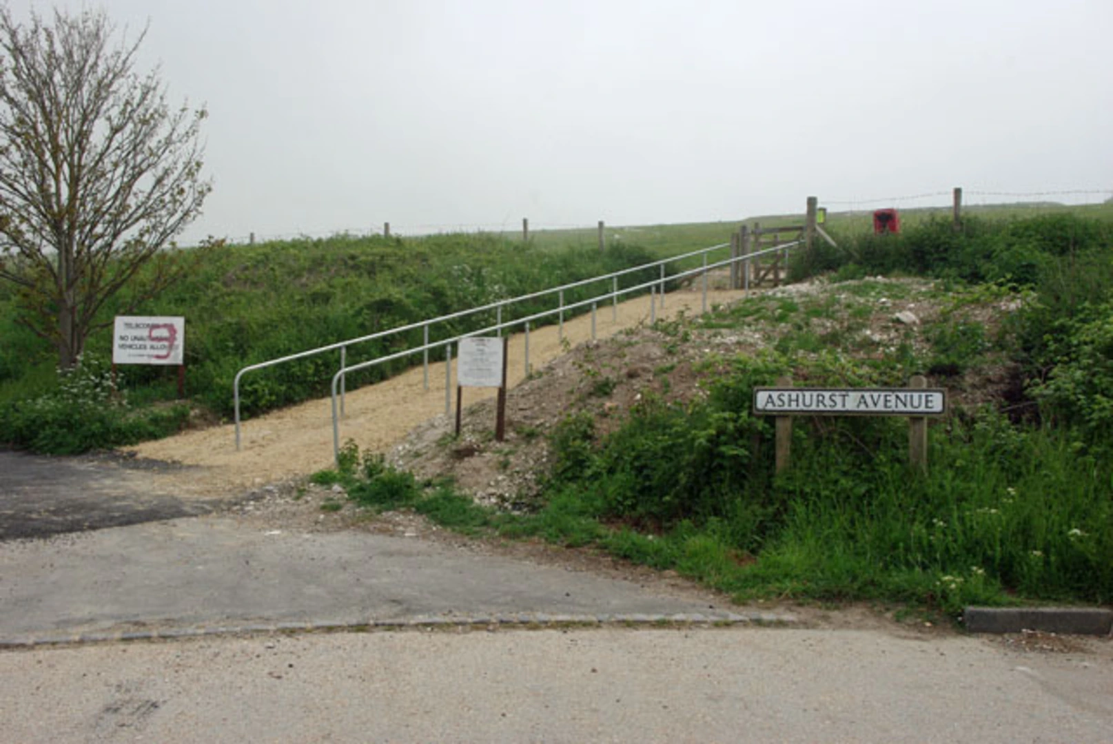 An image depicting the trail Telscombe Route and its surrounding area.