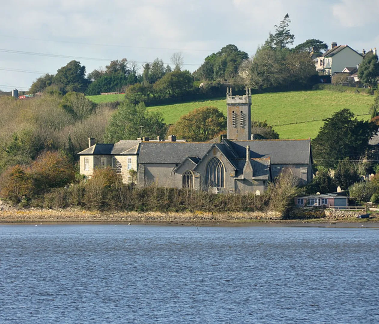 An image depicting the trail Bere Peninsula via Tamar Valley Discovery Trail and its surrounding area.