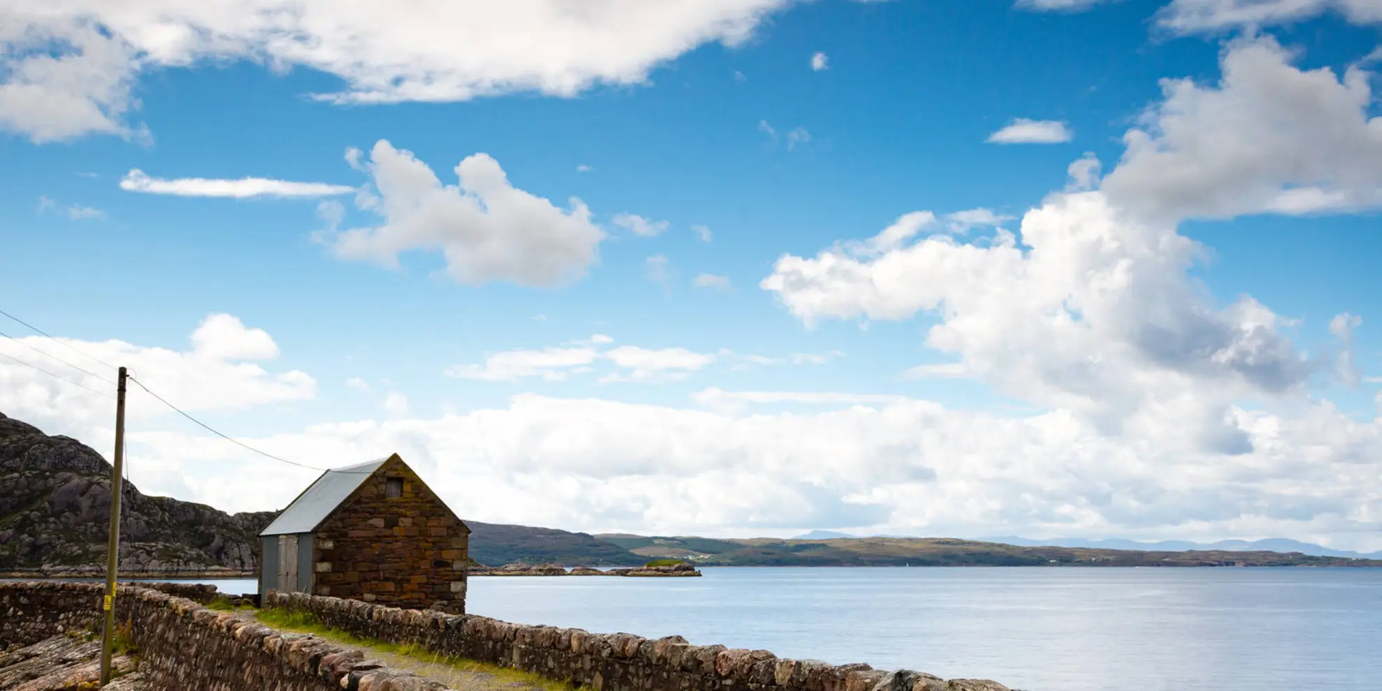 An image depicting the trail Wester Alligin and Loch Diabaigas Airde to Diabaig Loop and its surrounding area.