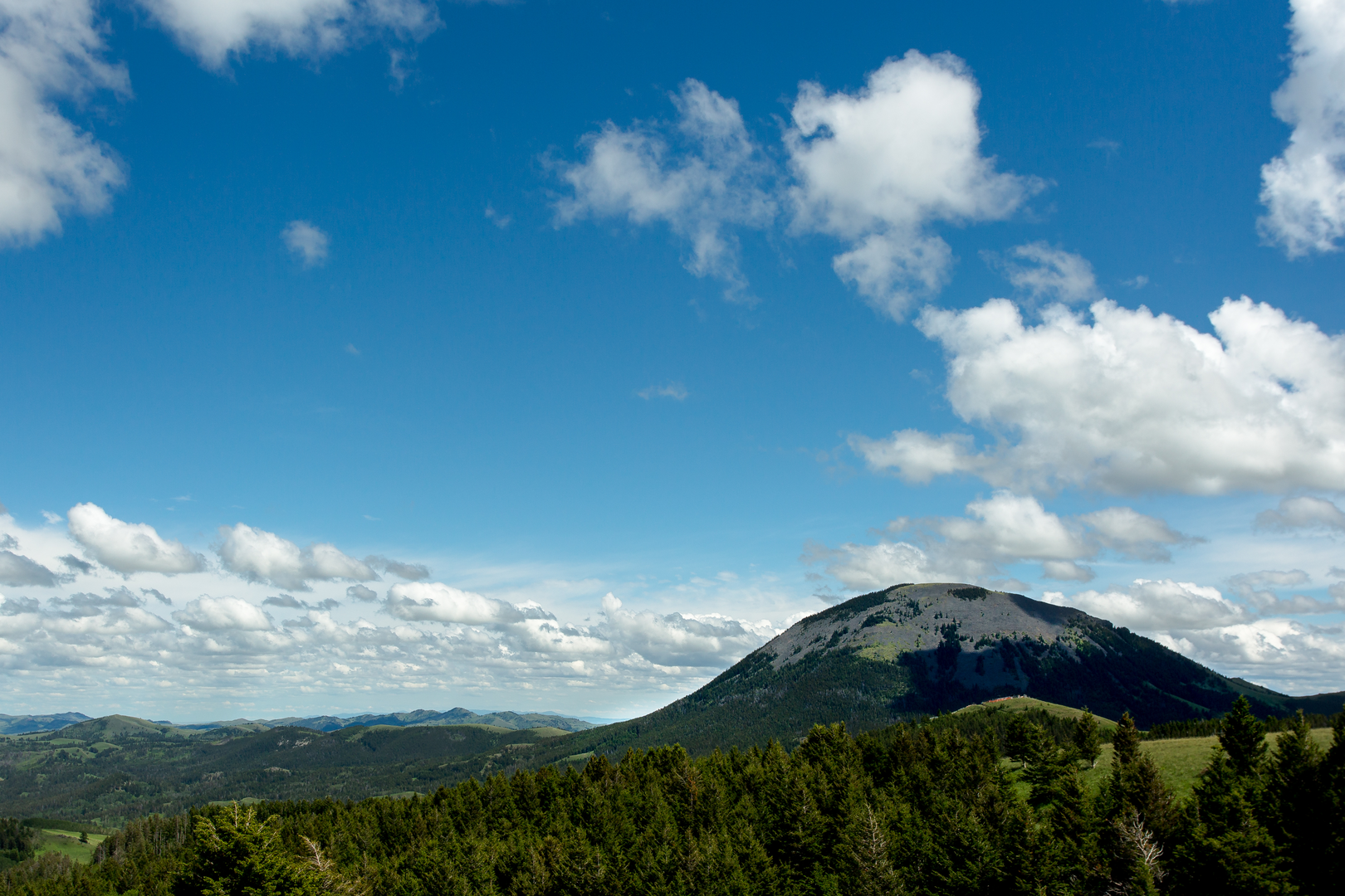 An image depicting the trail Baldy Mountain Trail and its surrounding area.