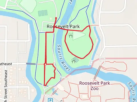 Roosevelt Ampitheater Loop via Souris River