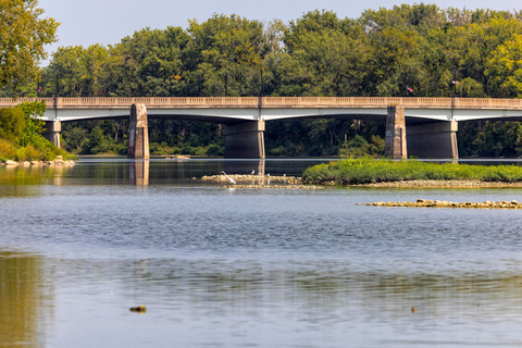 Maumee River via Towpath Trail in Farnsworth Metropark