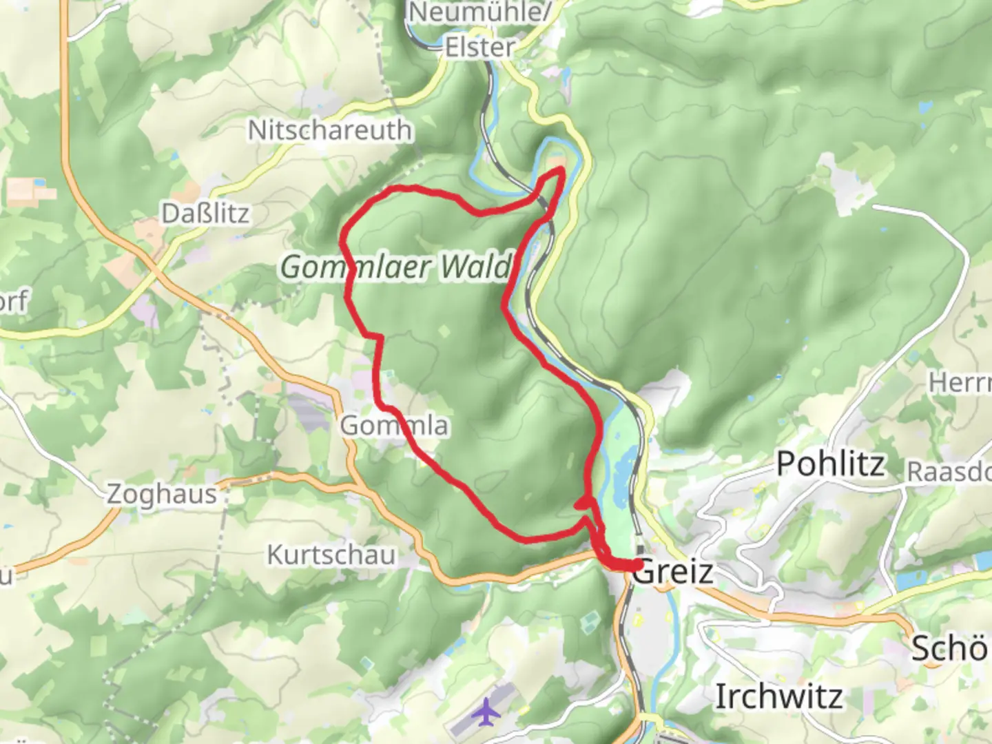 An image depicting the trail Gommlaer Wald Loop from Greiz and its surrounding area.