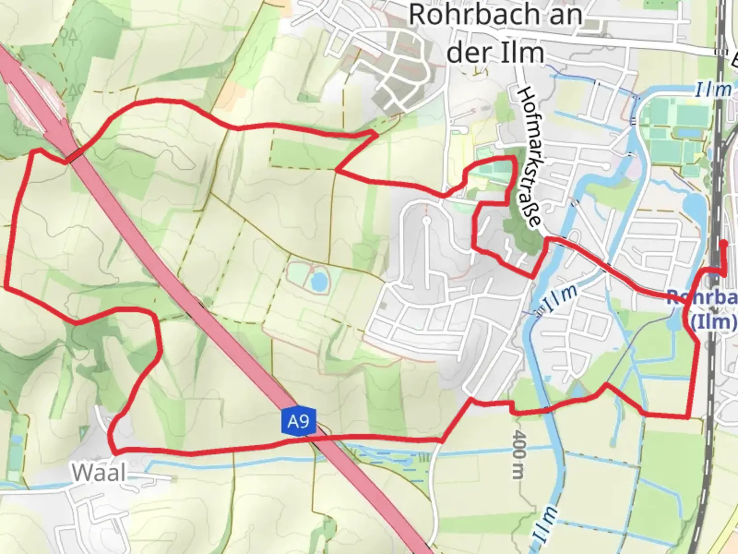 An image depicting the trail Kirchenqartett and Iilstrasse and its surrounding area.