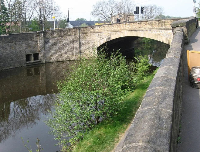 The Strands Loop - Horbury Bridge