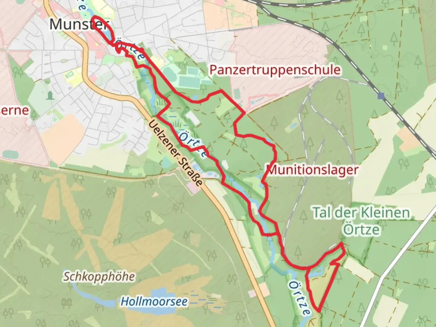An image depicting the trail Muehlenteich via Oertzweg and its surrounding area.