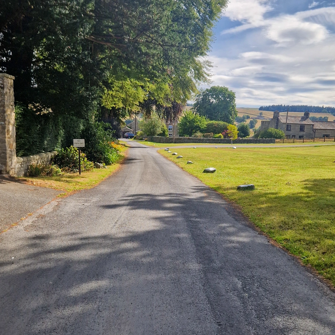 An image depicting the trail Romaldkirk and Cotherstone Circular Walk and its surrounding area.