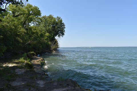 North Shore Loop Trail, Boardwalk and Quarry Rim Trail