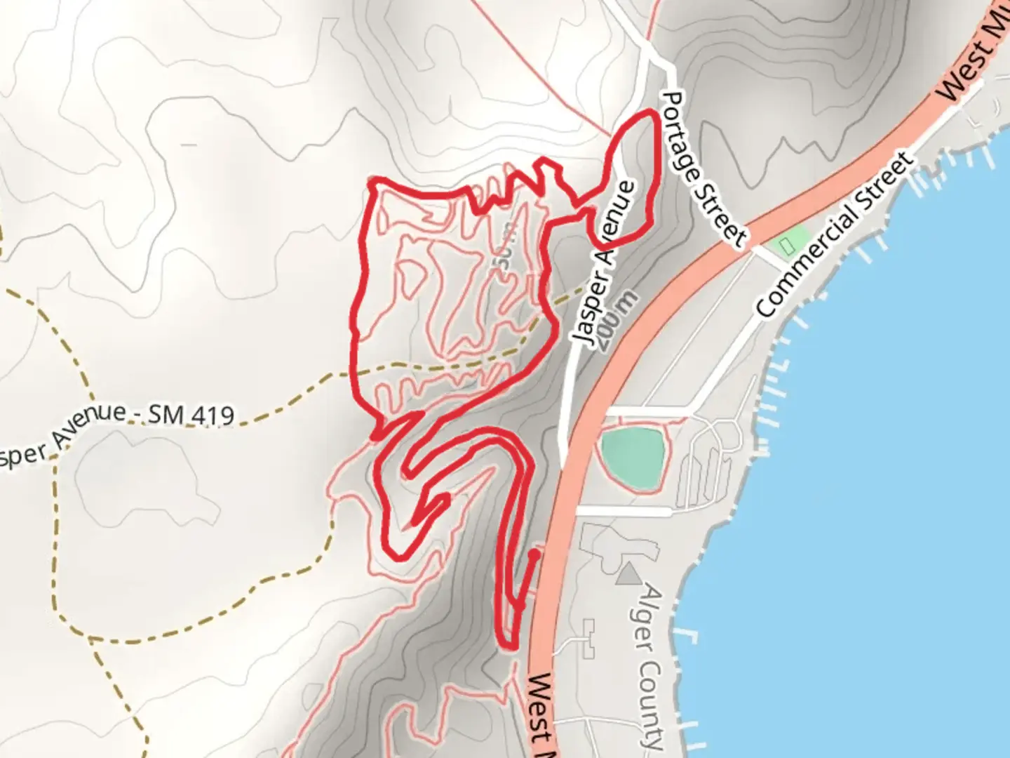 An image depicting the trail Munising Bay Loop and its surrounding area.