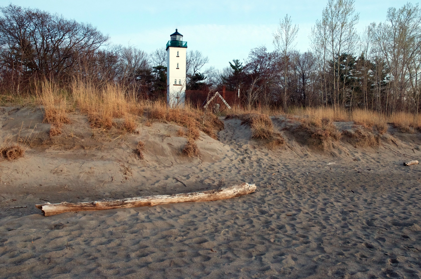An image depicting the trail Sidewalk Trail and its surrounding area.