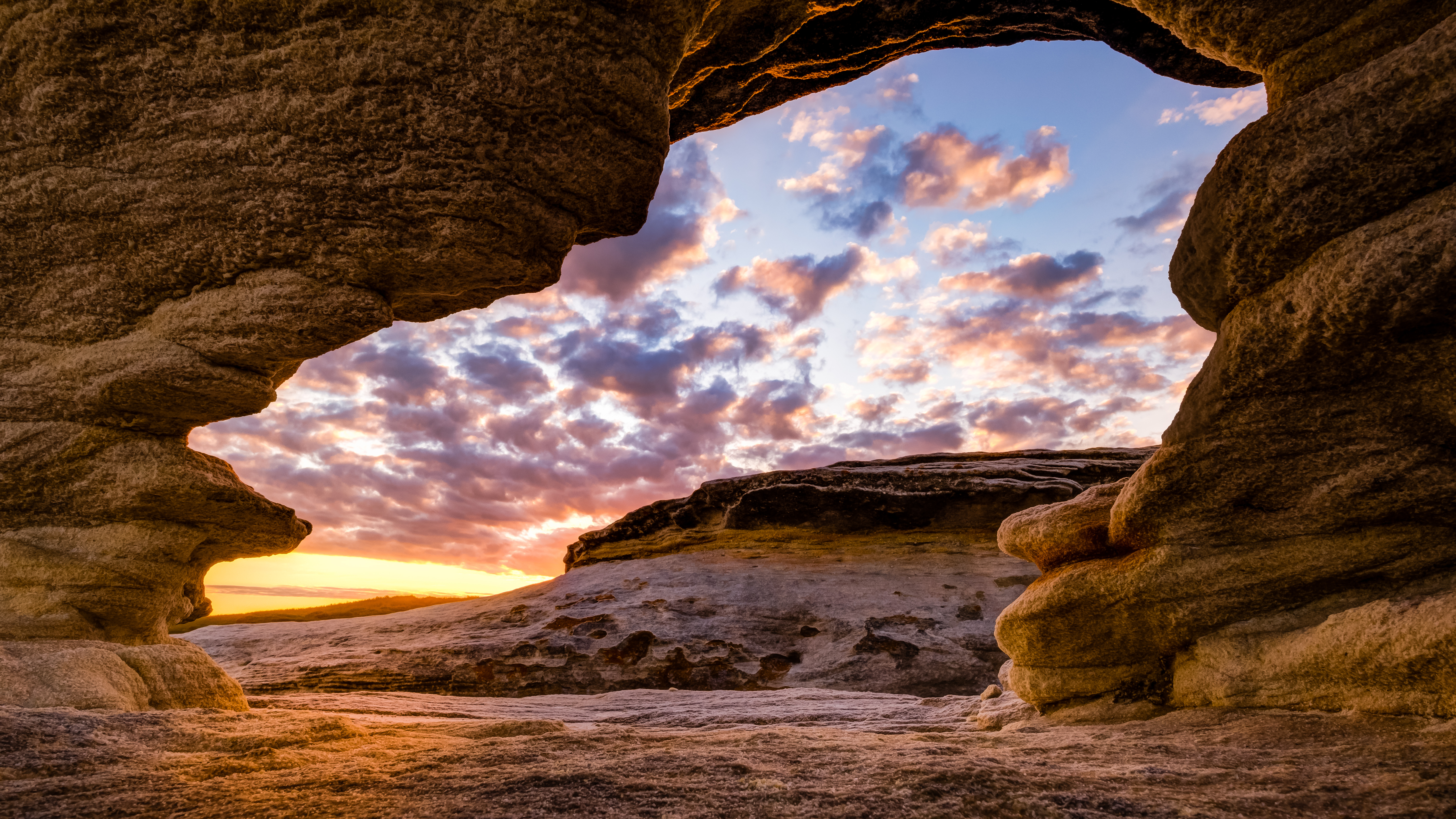 An image depicting the trail Kamay Botany Bay National Park and its surrounding area.
