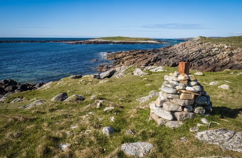 RSPB Balranald via Traigh nam Faoghailean