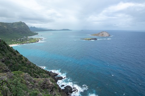 Puʻuʻokīpahulu via Makapuʻu Lighthouse Trail