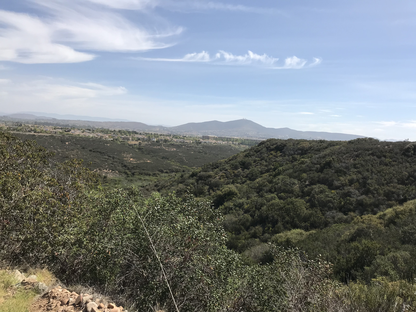 An image depicting the trail Tunnel Trail 5 and Deer Canyon Trail Loop and its surrounding area.