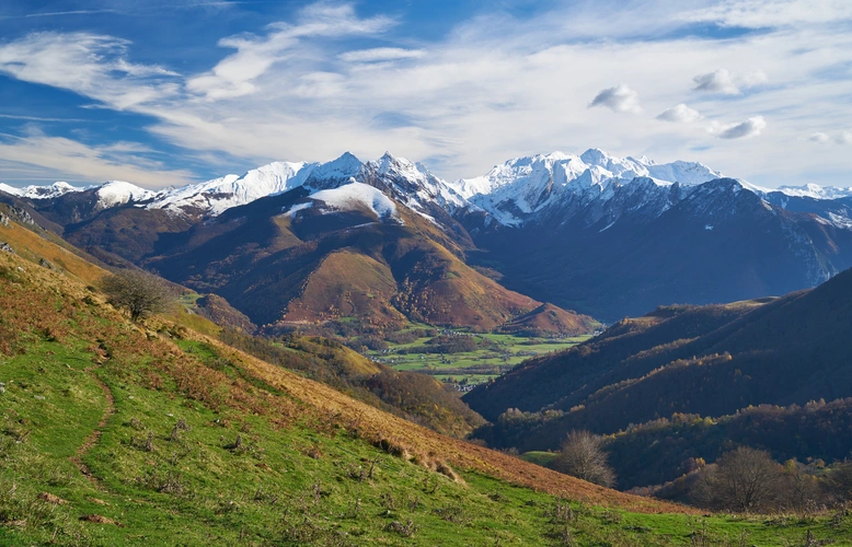 Picq de Burcq and Col de Pau via Col du Saoubathou