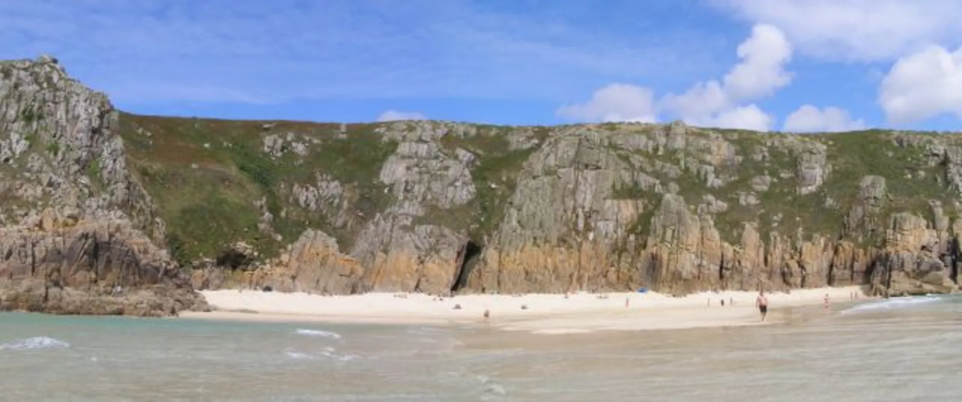 An image depicting the trail Carn Veslan Cliff and Treen Cliff and its surrounding area.