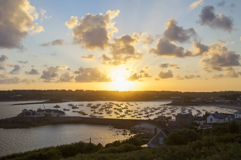 Maclellan's Castle and St Marys Isle Loop