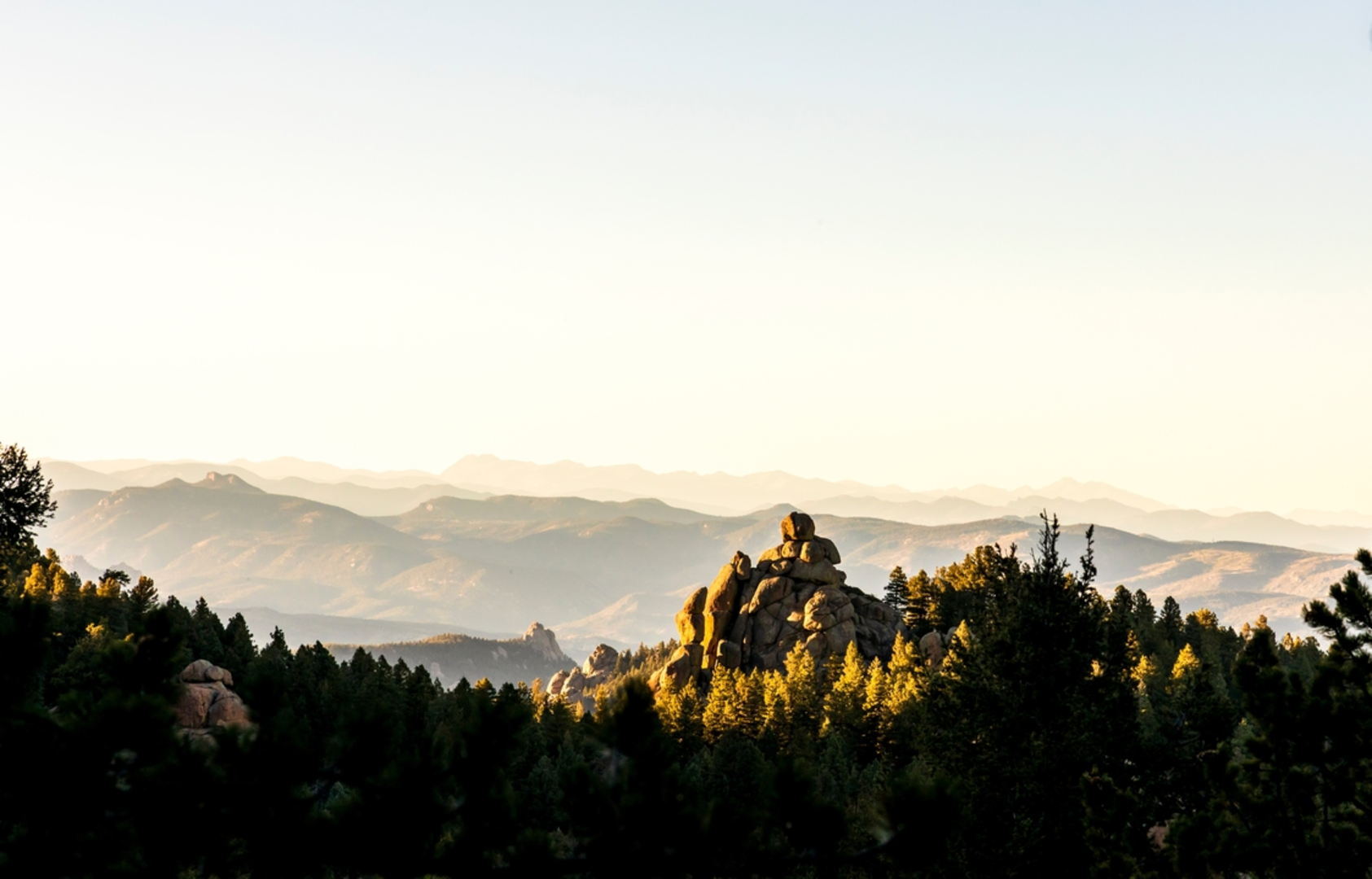 An image depicting the trail Devils Head Spur Trail and its surrounding area.