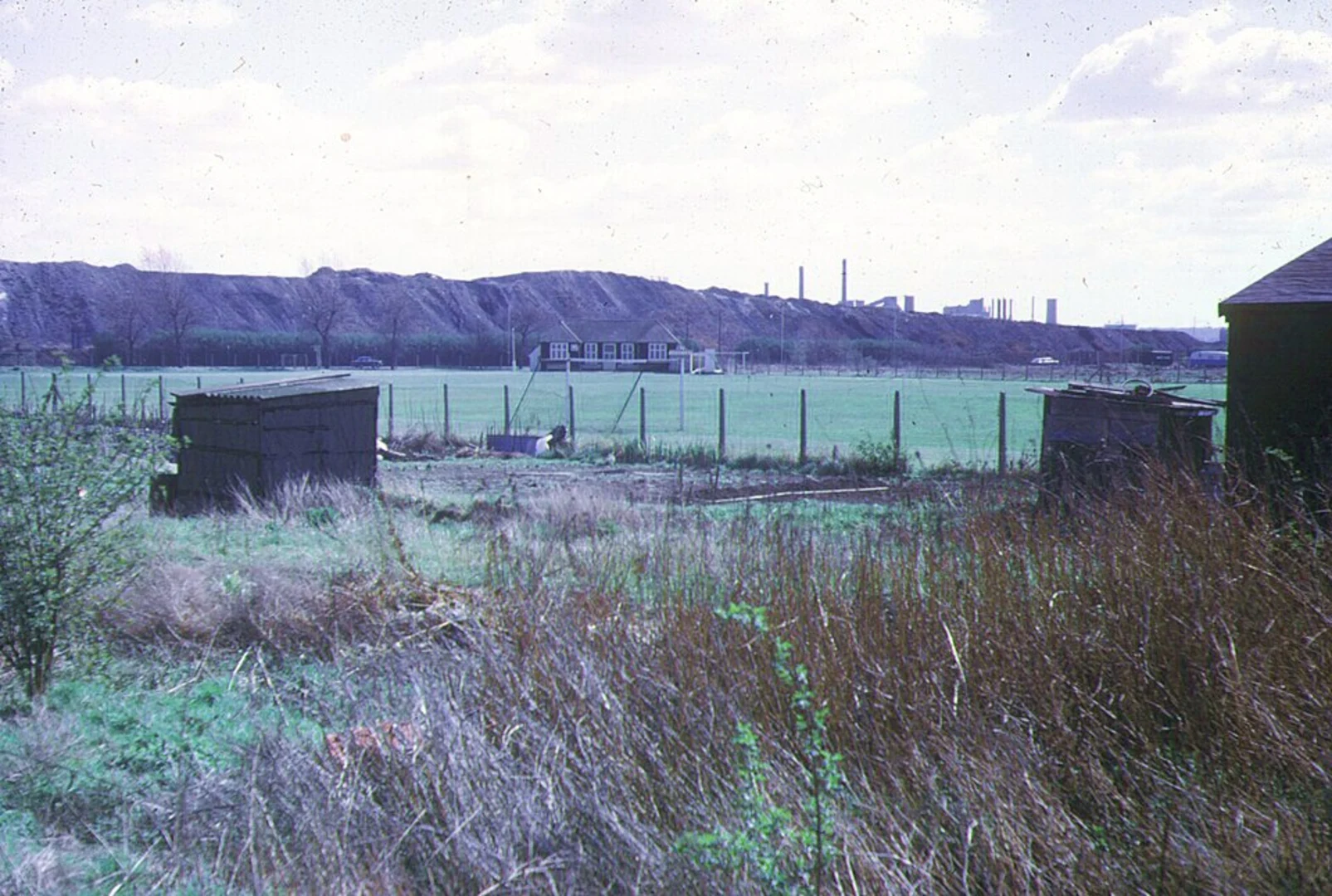 An image depicting the trail Beckton Alps and its surrounding area.
