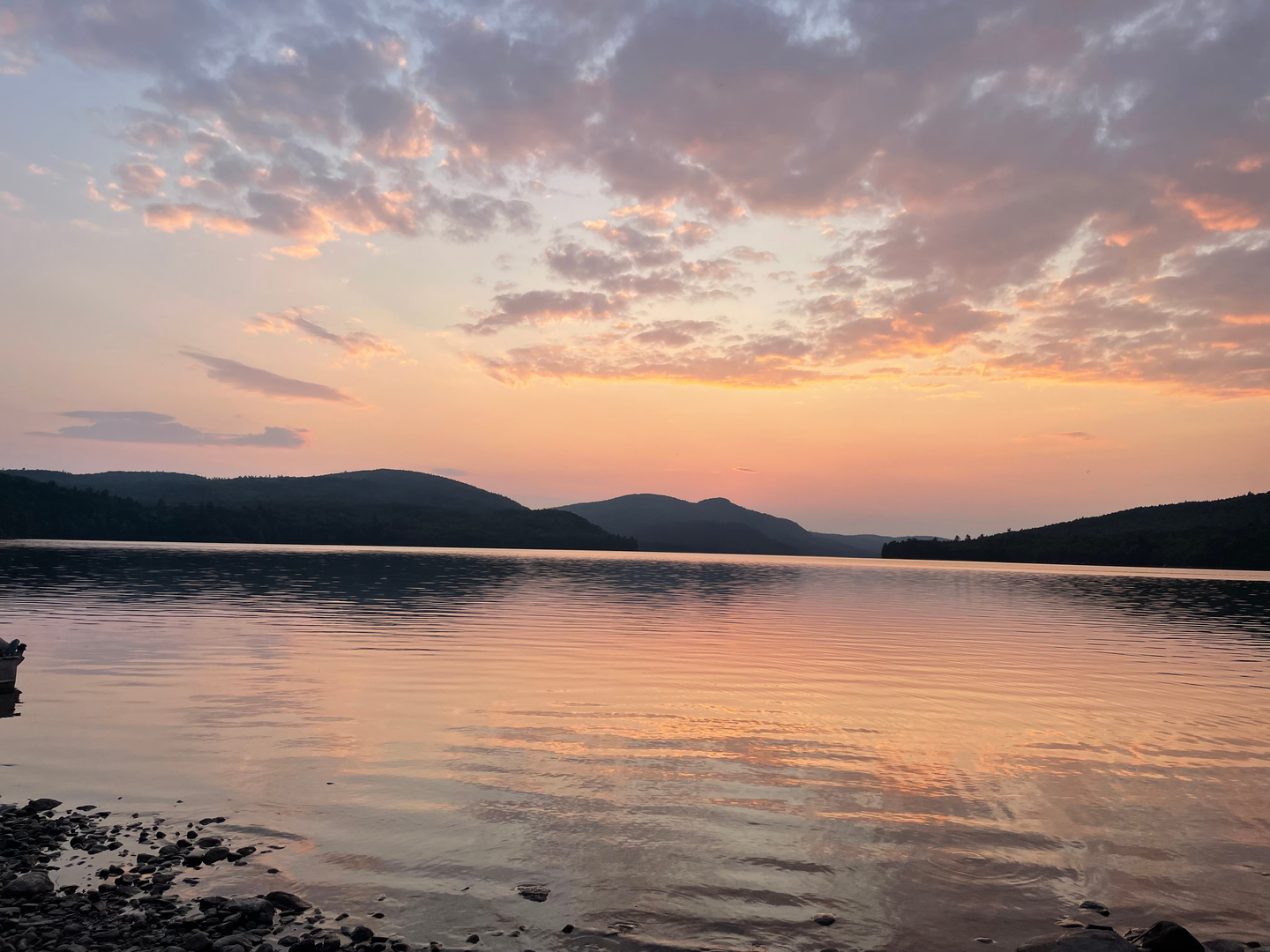 An image depicting the trail Nahmakanta Lake and Wadleigh Valley and its surrounding area.