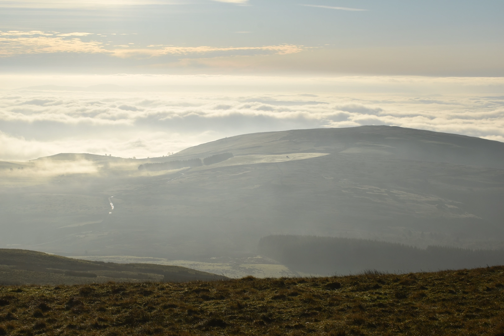 An image depicting the trail Cadair Berwyn from Pistyll Rhaeadr and its surrounding area.