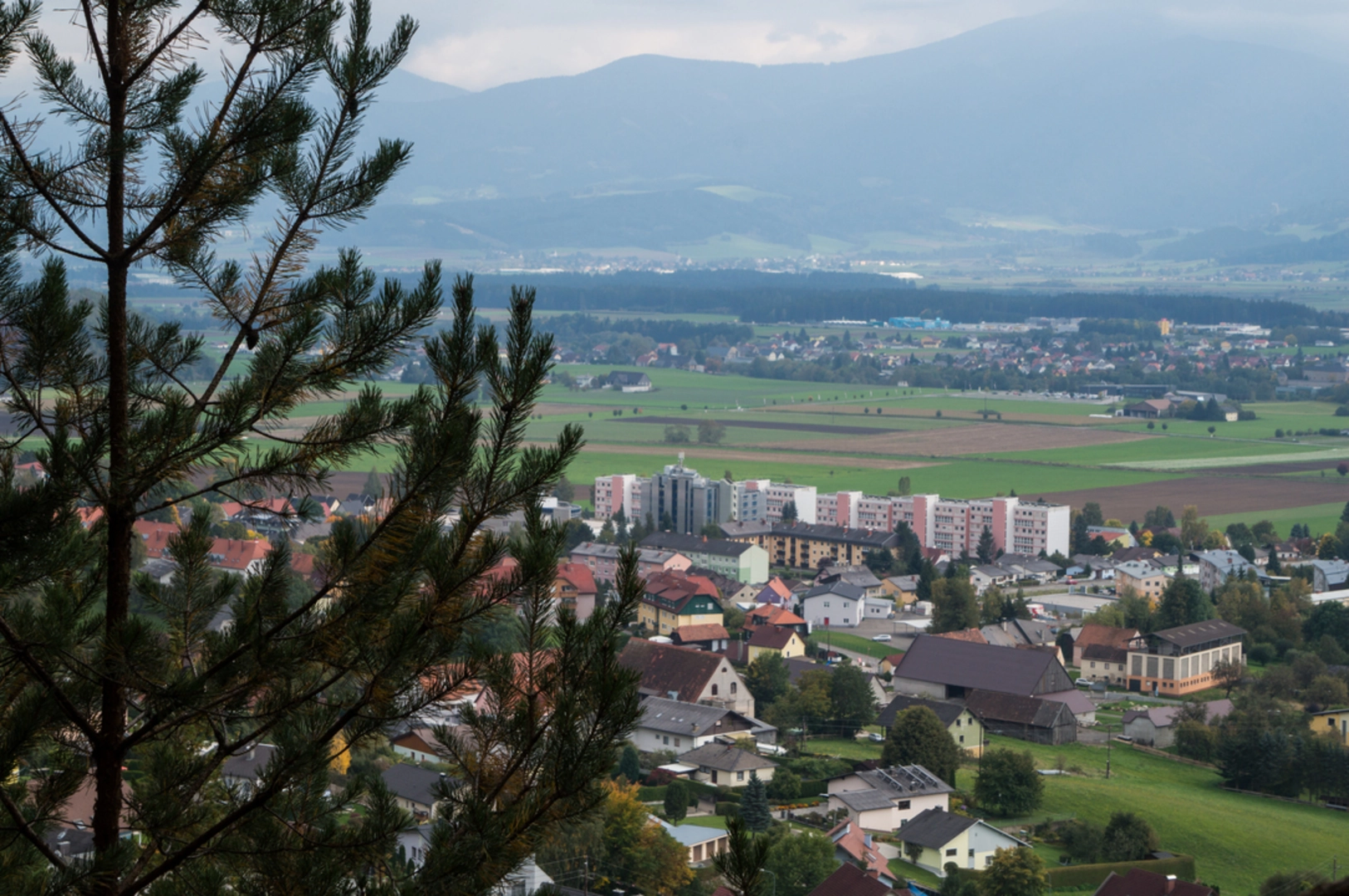 An image depicting the trail Red Bull Ring to Fohnsdorf and its surrounding area.