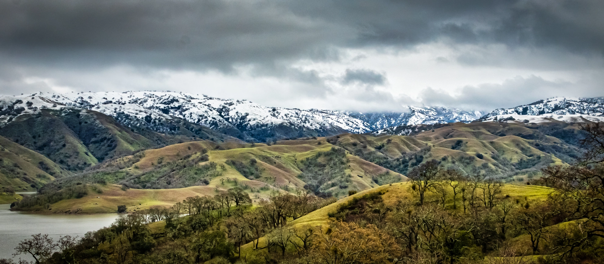 An image depicting the trail Canyon View, Eagle View and Flag Hill Loop Trail and its surrounding area.