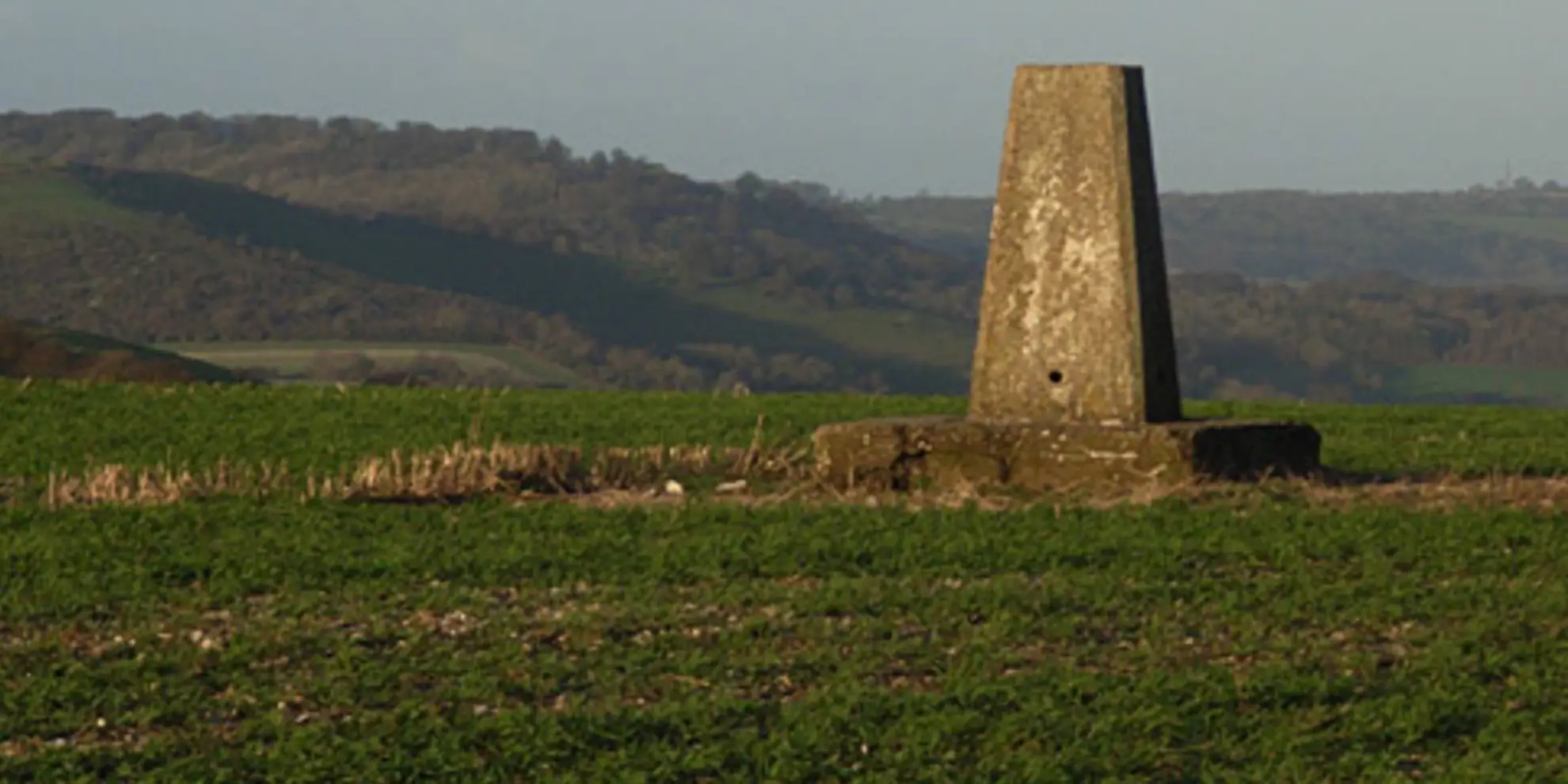 An image depicting the trail North Wessex Downs and Source of the Test and its surrounding area.