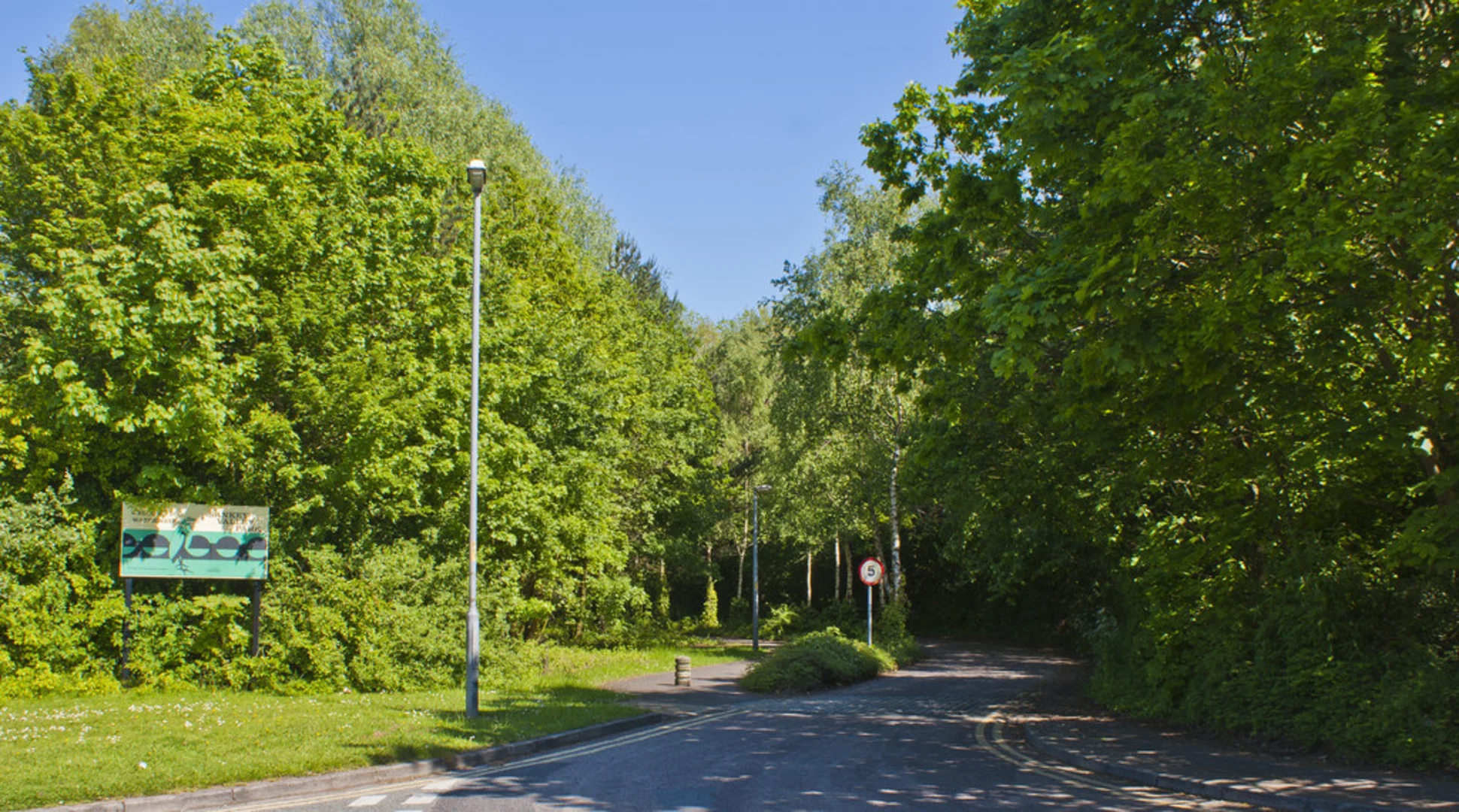 An image depicting the trail Sankey Valley Park Loop and its surrounding area.