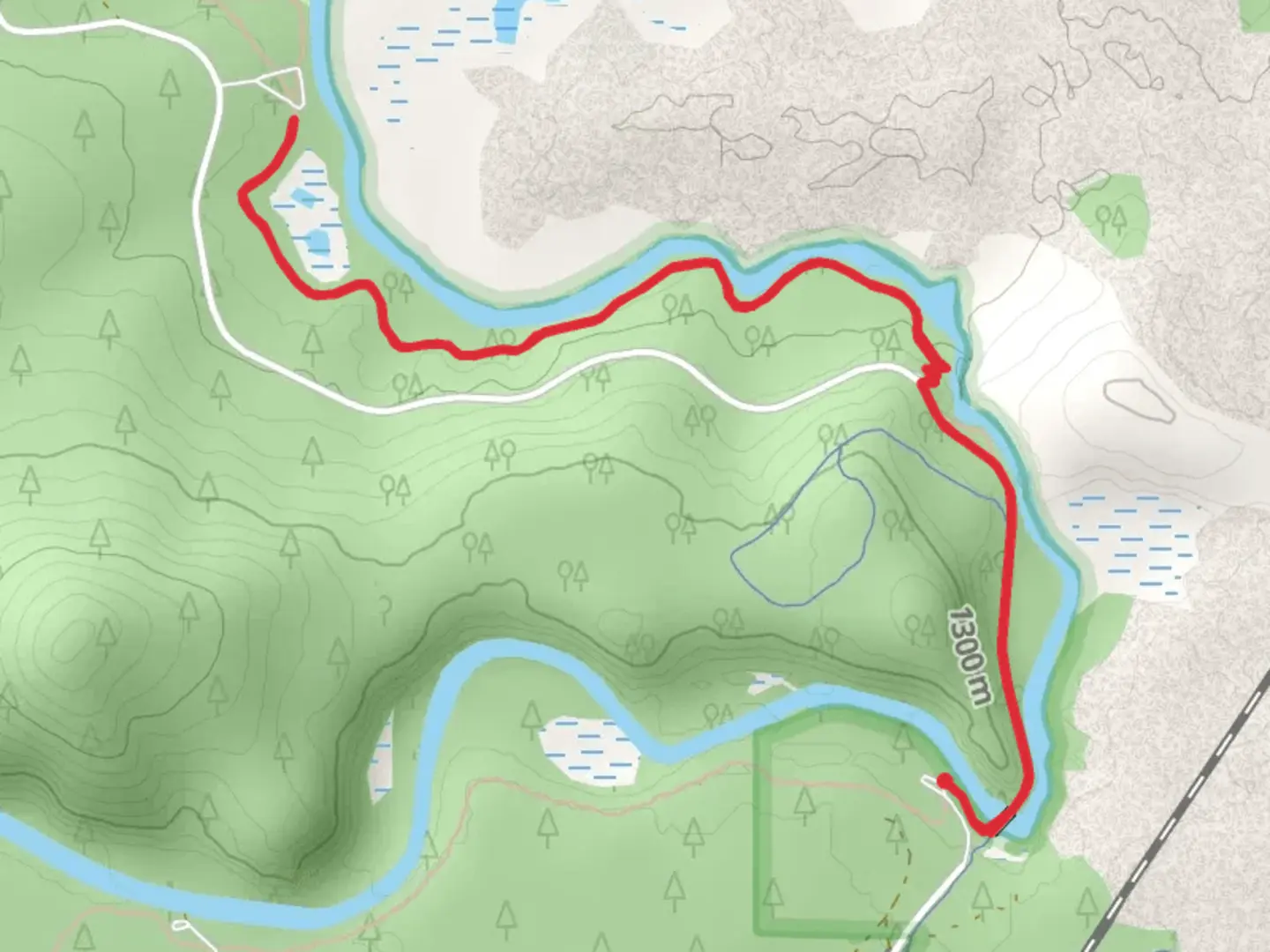 An image depicting the trail Deschutes River Trail - Lava and its surrounding area.