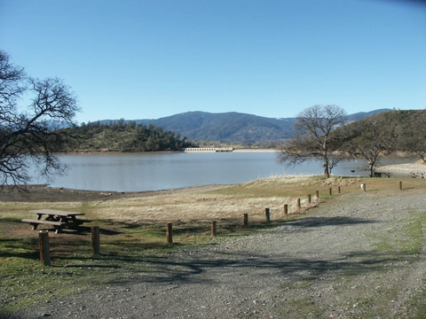 Stony Gorge Reservoir Shore Walk from Road 304
