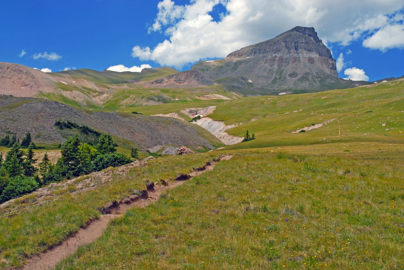 An image depicting the trail Uncompahgre Peak Trail and its surrounding area.