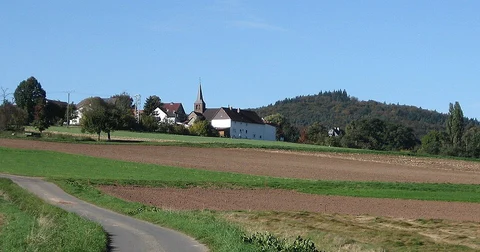 Dammwachthaus Loop via In den Rauhweiden