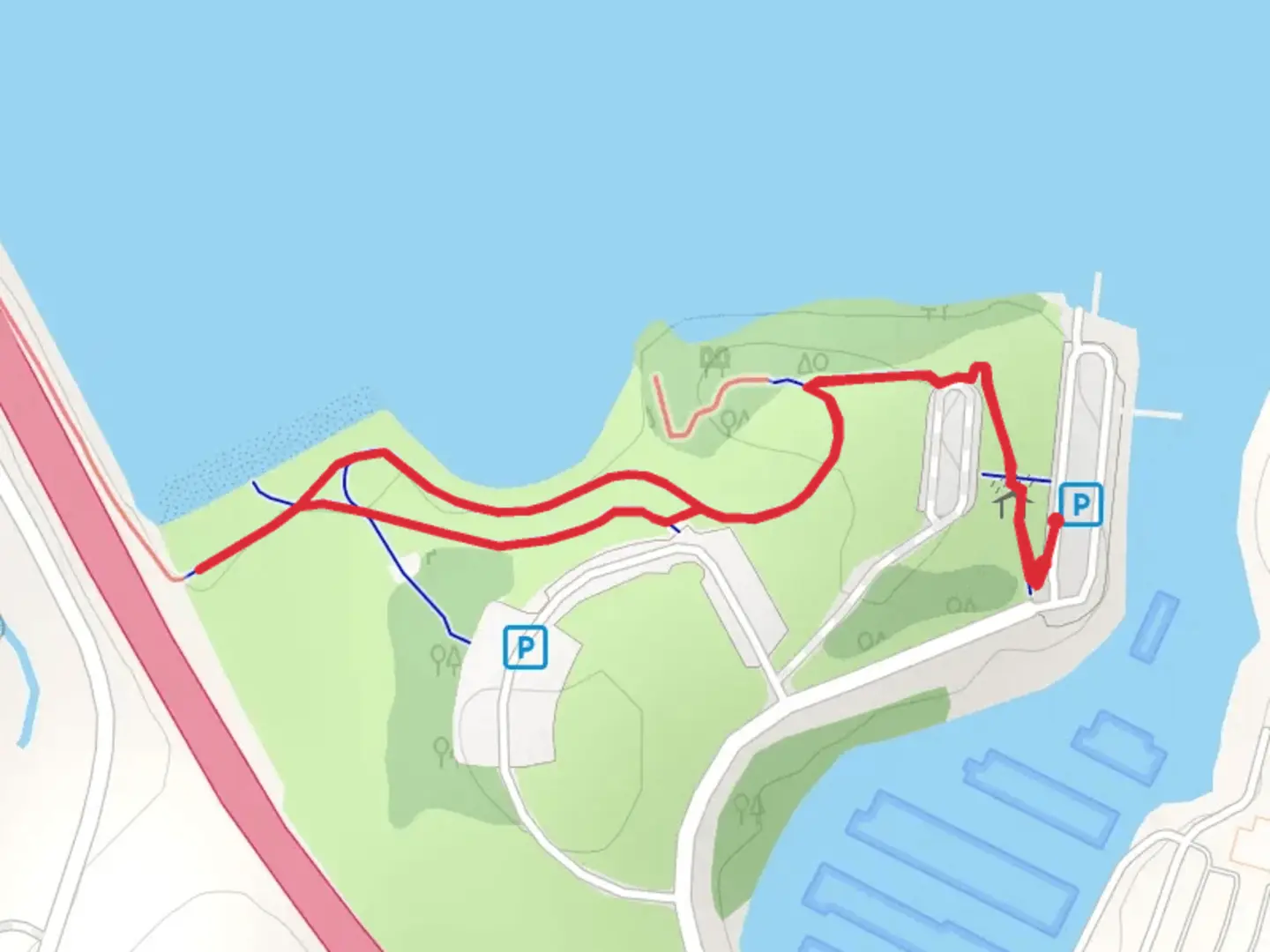 An image depicting the trail Kings Point Road Water Loop and its surrounding area.