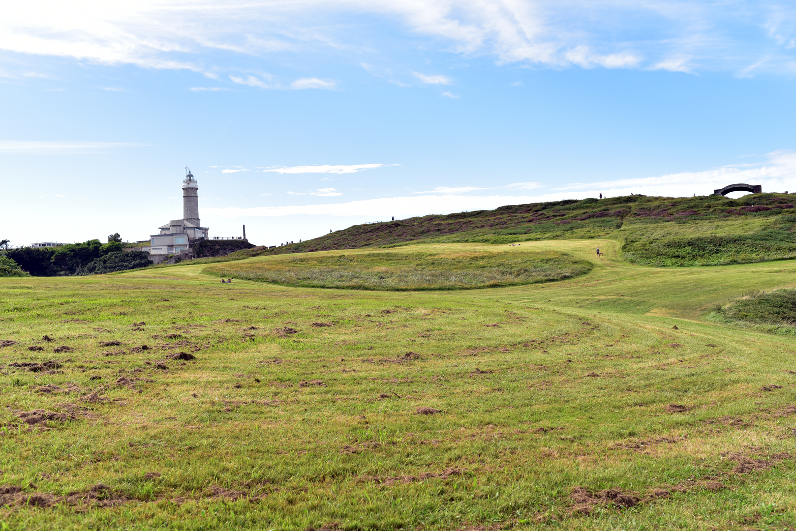 An image depicting the trail Senda de Matalenas and Cabo Mayor Lighthouse Viewpoint and its surrounding area.