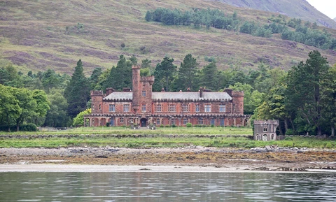 Kinloch Castle to Hallival, Barkeval and Coire Dubh