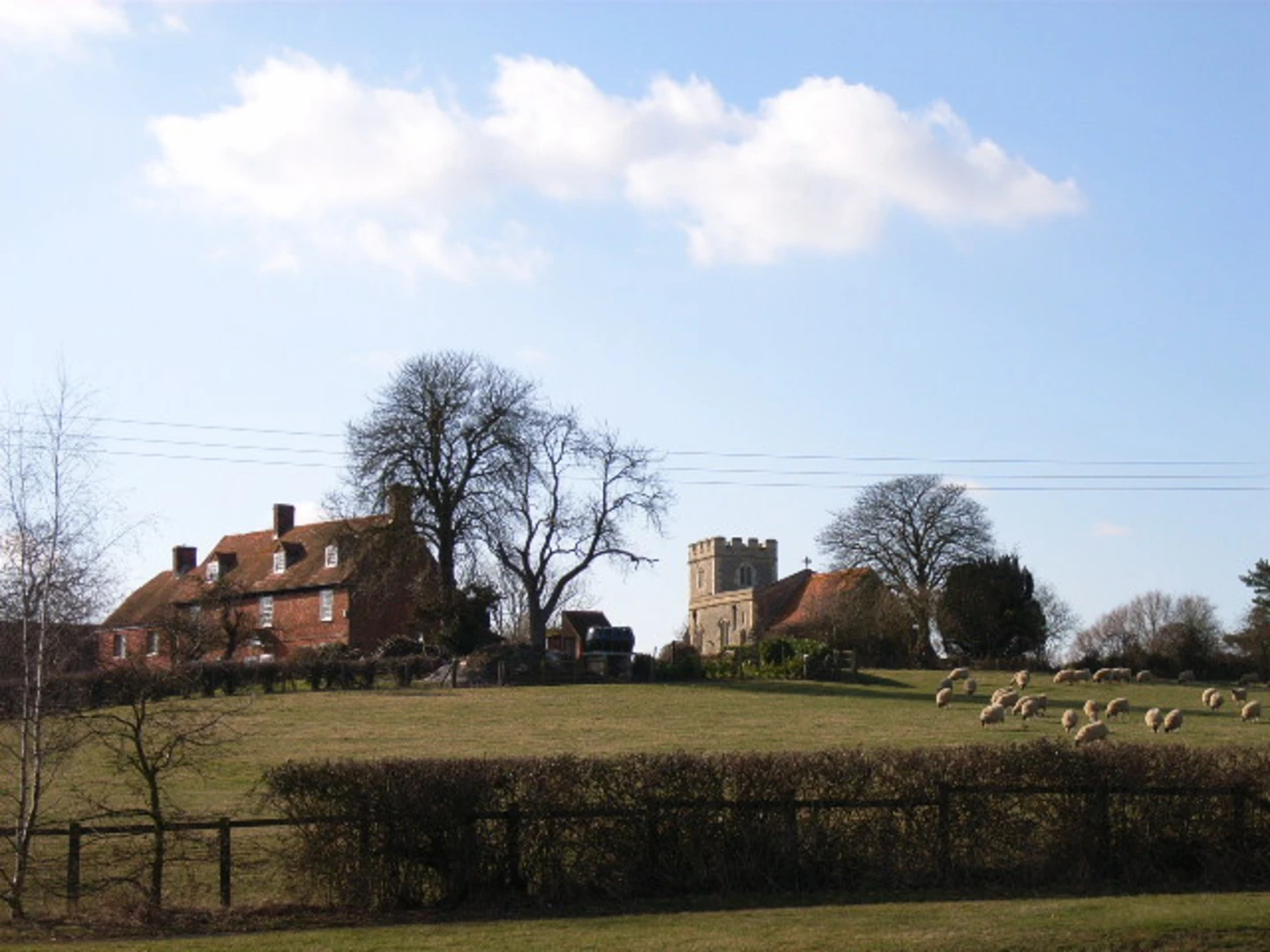 An image depicting the trail Windmill Hill and Edgecott Country Park Loop and its surrounding area.
