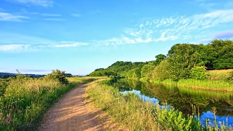Forth and Clyde - Union Canal Towpath
