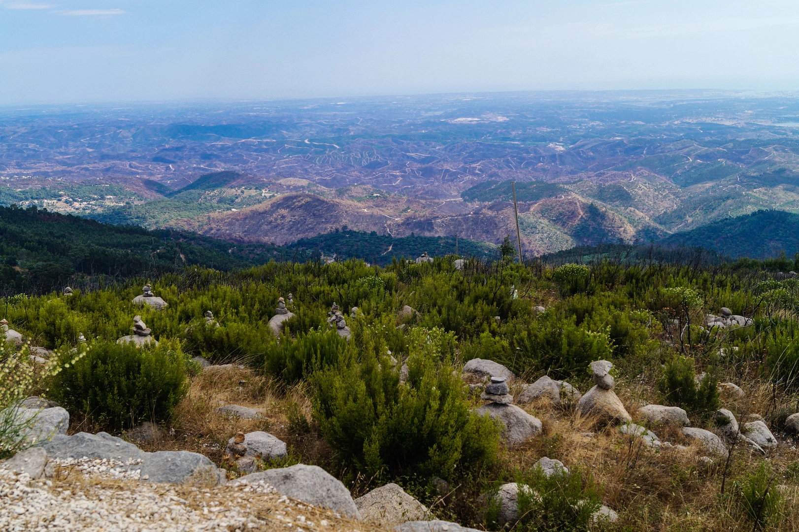 An image depicting the trail Caminho das Caldas - Picota and its surrounding area.