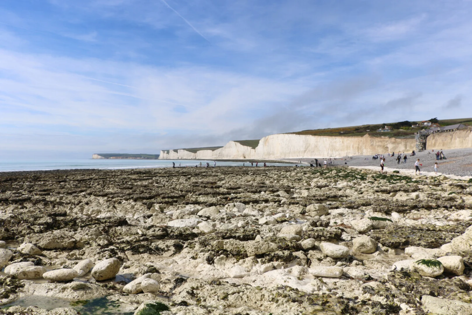 An image depicting the trail Birling Gap Loop and its surrounding area.