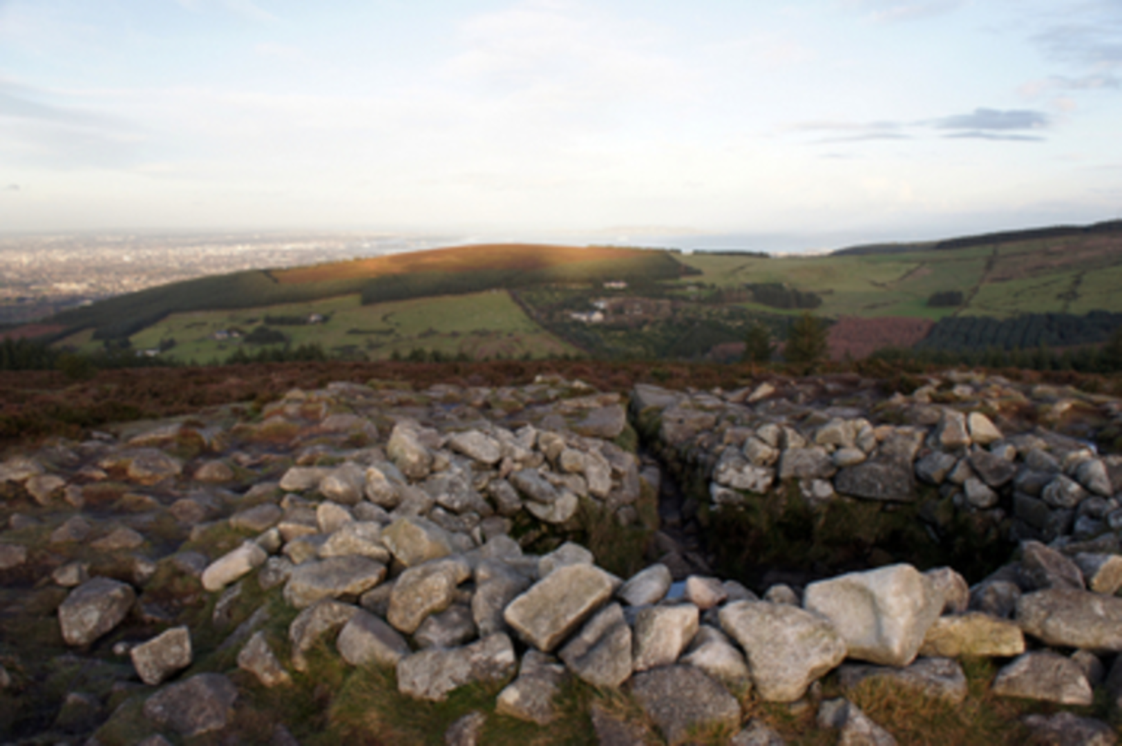 An image depicting the trail Run The Line Long Course 2025 and its surrounding area.