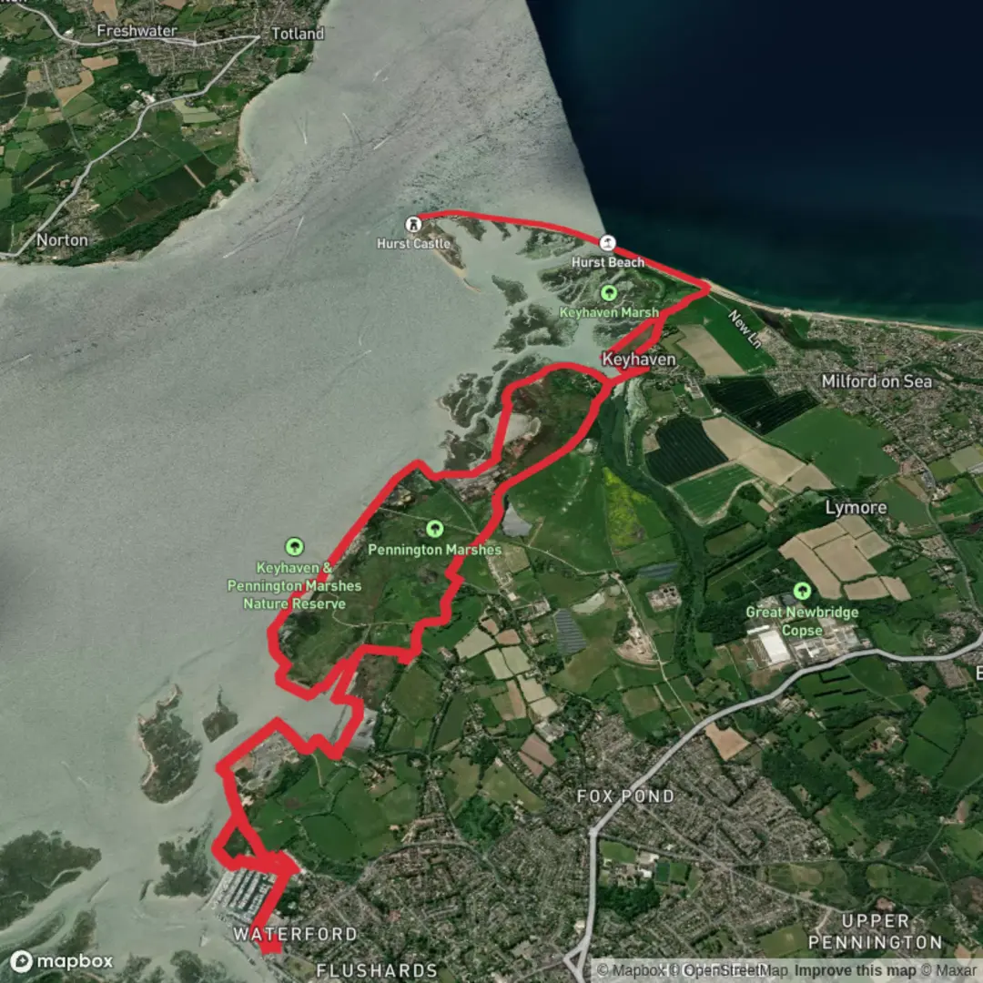 An image depicting the trail Lymington-hurst castle 20k and its surrounding area.