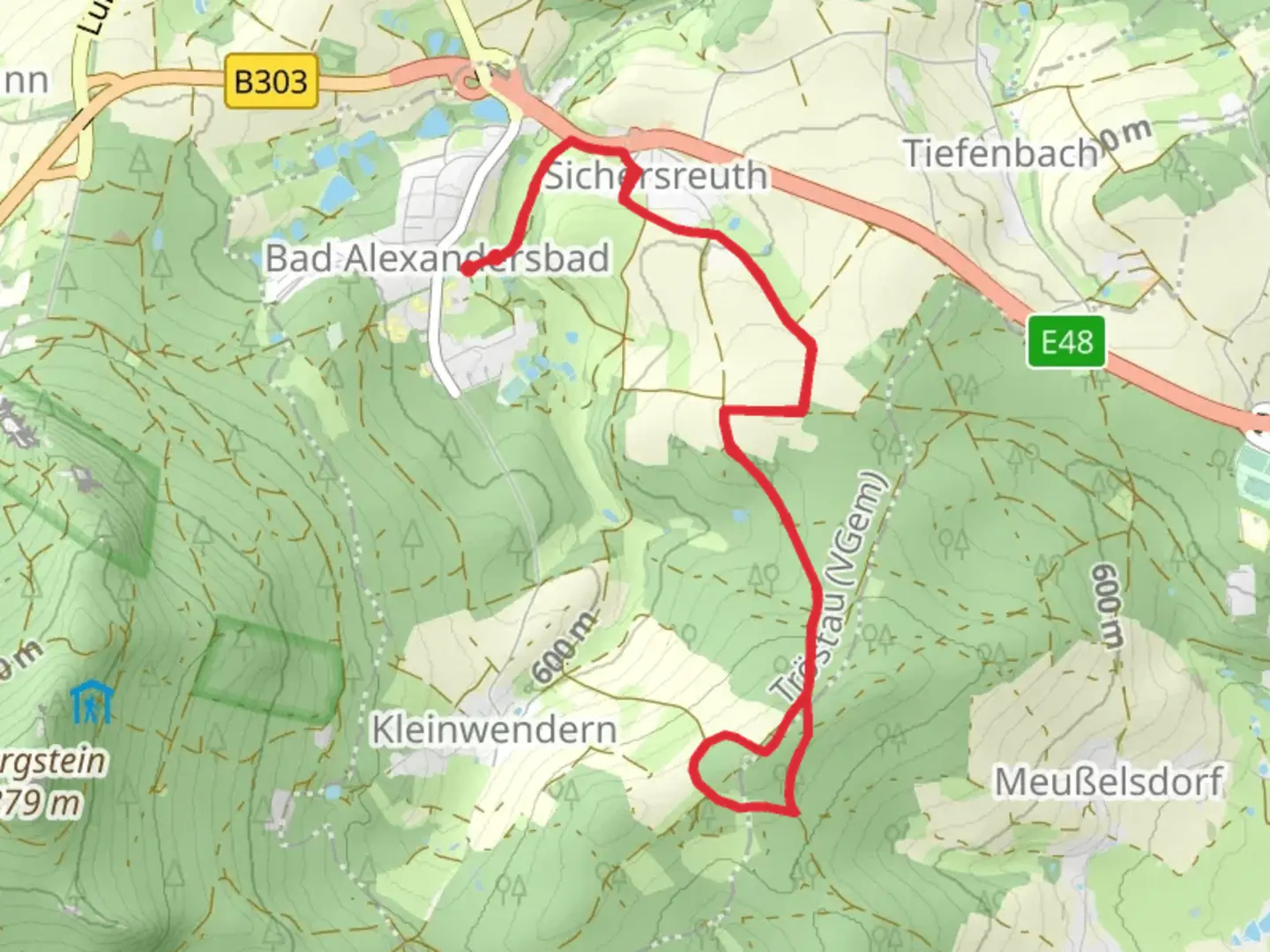 An image depicting the trail Wenderner Stein Loop via Wanderroute Jean Paul Weg and its surrounding area.