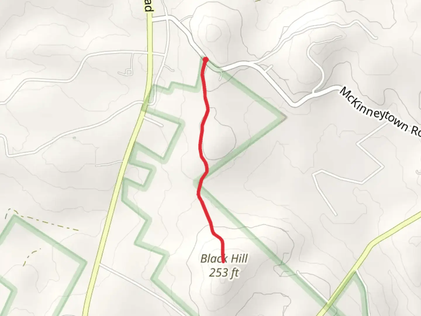 An image depicting the trail Black Hill and its surrounding area.