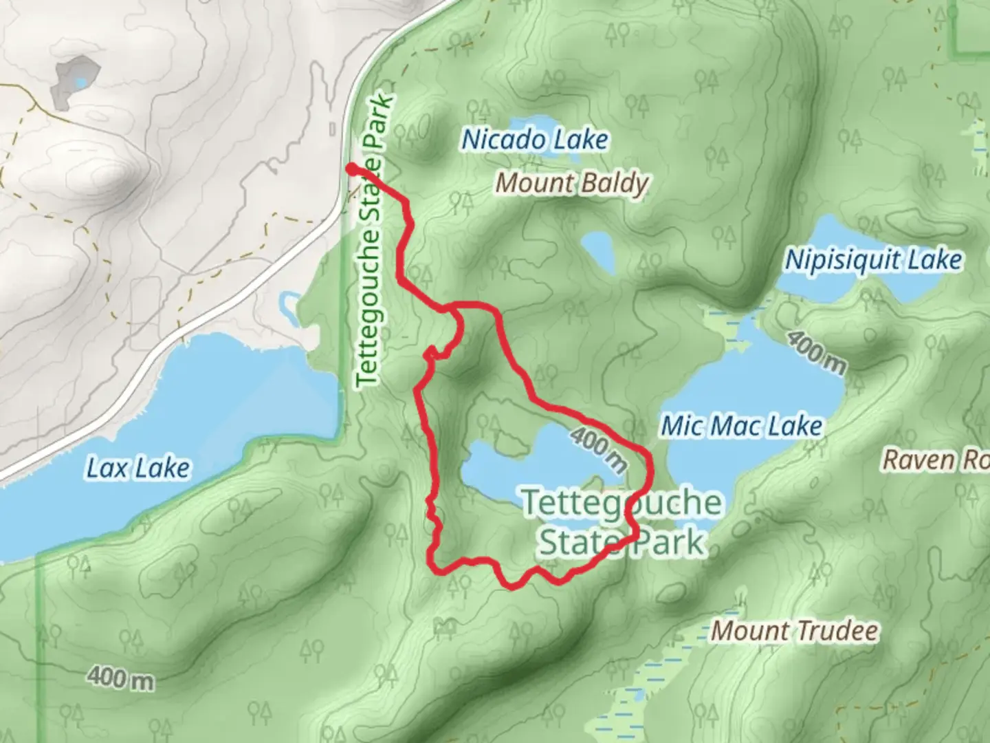 An image depicting the trail Tettegouche Lake Loop Trail and its surrounding area.