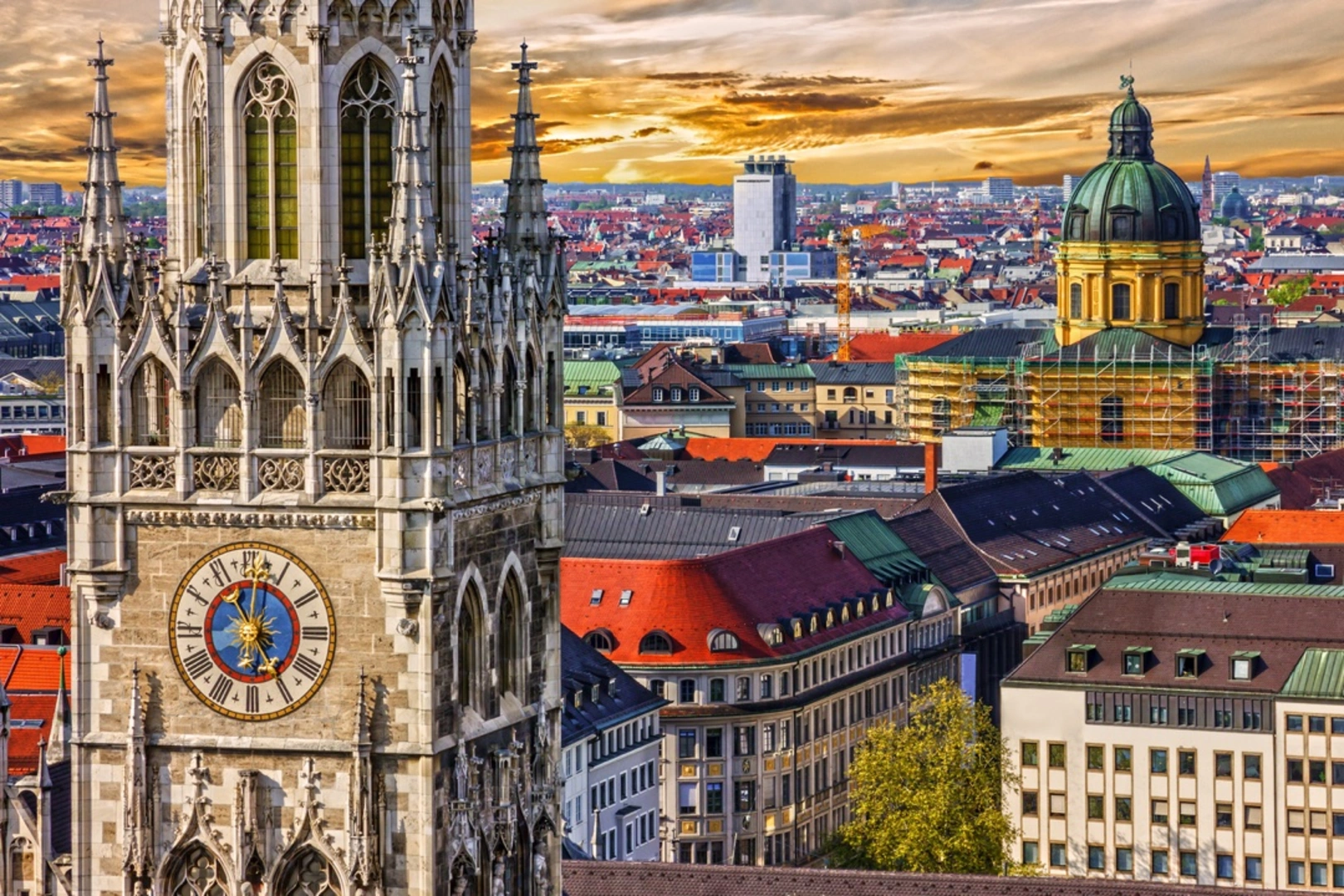 An image depicting the trail Dream Path - Traumpfad - Munich to Venice and its surrounding area.