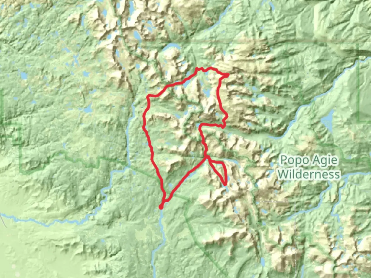 An image depicting the trail Clear Lake and CDT and its surrounding area.