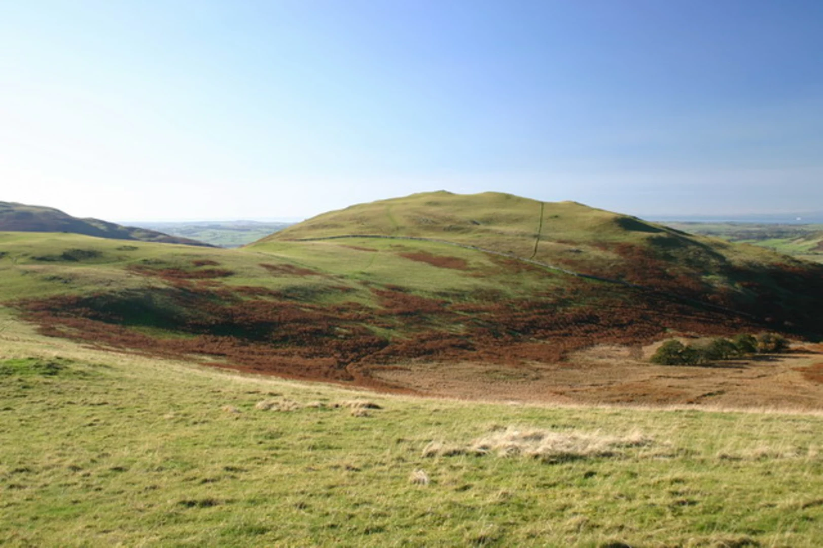 An image depicting the trail Sale Fell, Lothwaite and Wythop Woods Loop and its surrounding area.