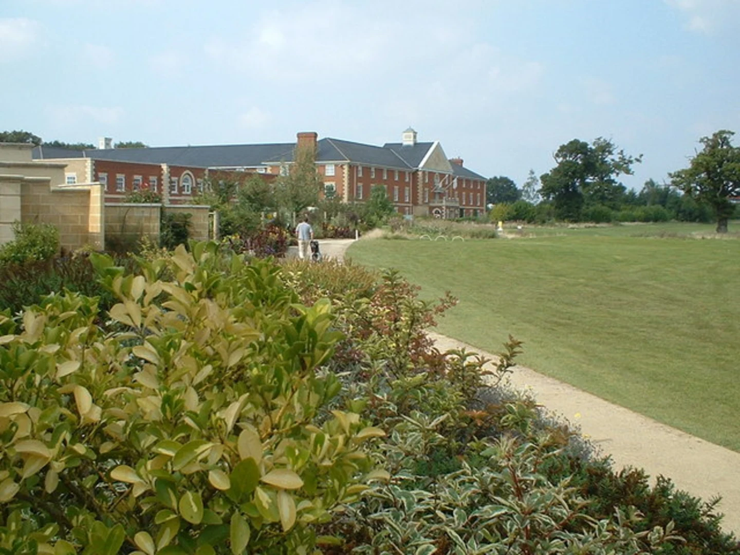 An image depicting the trail Whittlebury Loop and its surrounding area.